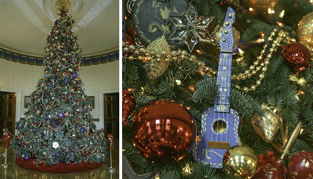 Рождественская Пихта Нобилис в Белом Доме в 2004 году