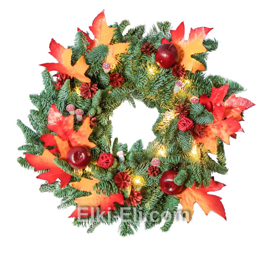 Новогодний подвесной венок "Первый снег" из лапника Пихты Нобилис, украшенный гирляндой и снегом, фото