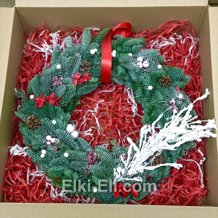 Рождественский венок «новогоднее конфетти», диаметр 40 см из лапника пихты нобилиса, венок упакован в коробку
