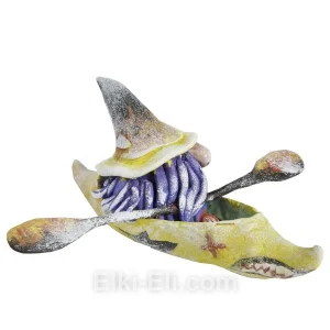 Дизайнерская новогодняя игрушка Тролль байдарочник, фото