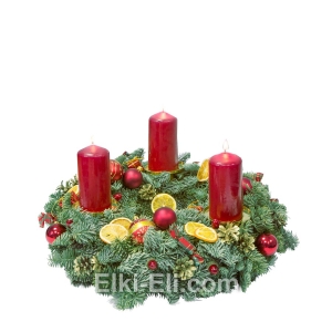 Новогодний венок "Магия рождества" из лапника Пихты Нобилис со свечами (цвет:красный), фото Новогодний венок "Магия рождества" из лапника Пихты Нобилис со свечами (цвет:красный), фото