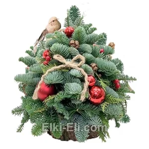 Елочка из лапника «Птичка», фото Елочка из лапника «Птичка», фото